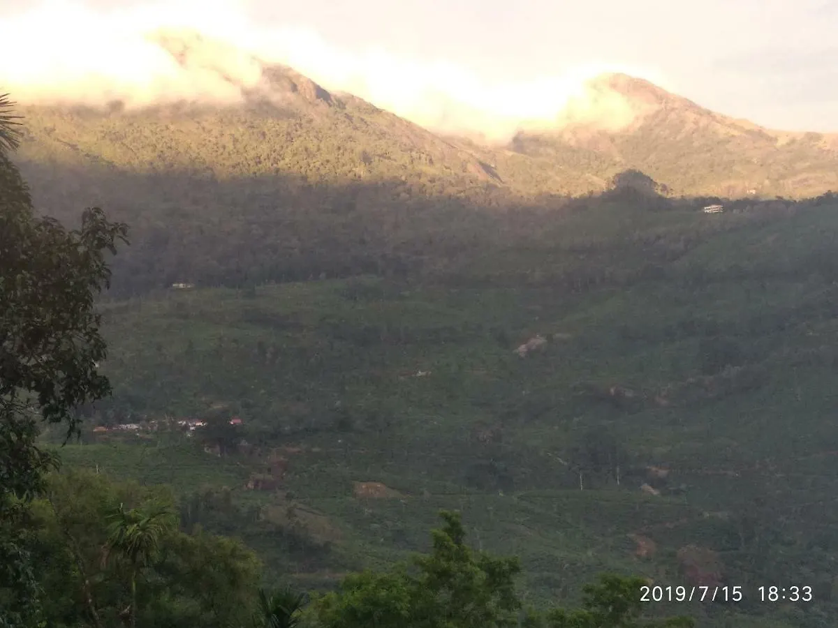 Sitaram Mountain Retreat Hotel Munnar